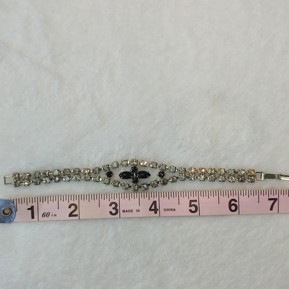 Stylish Formal Wear Rhinestone Women's Bracelet in Black Silver, 7 Inches - Picture 10 of 14